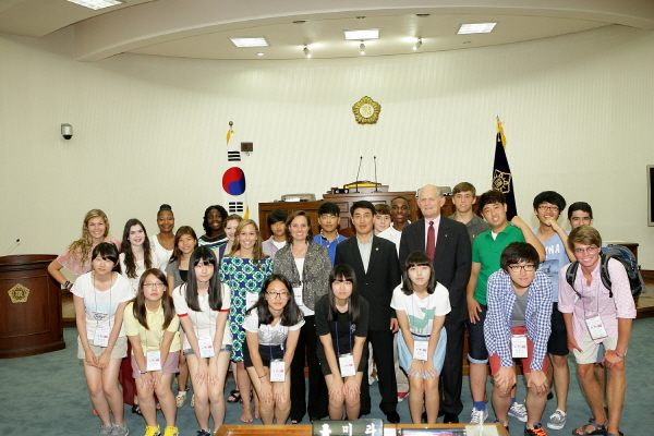 국제 청소년 문화교육에 따른 미국 리틀락시 학생과 한국 학생들의 의회 방문_0