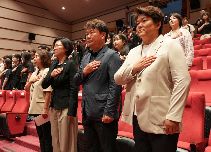 2025년 하남 기록단 아카이브 '기억으로 쓰는 역사' 출판 기념회_4