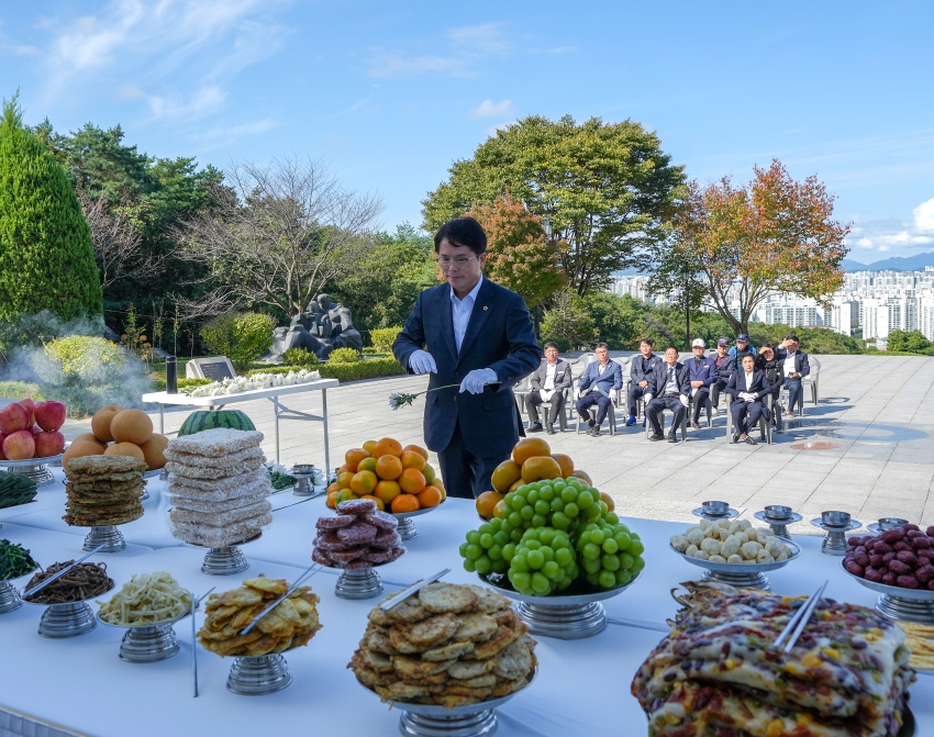 미망인회 현충탑 위령제_2