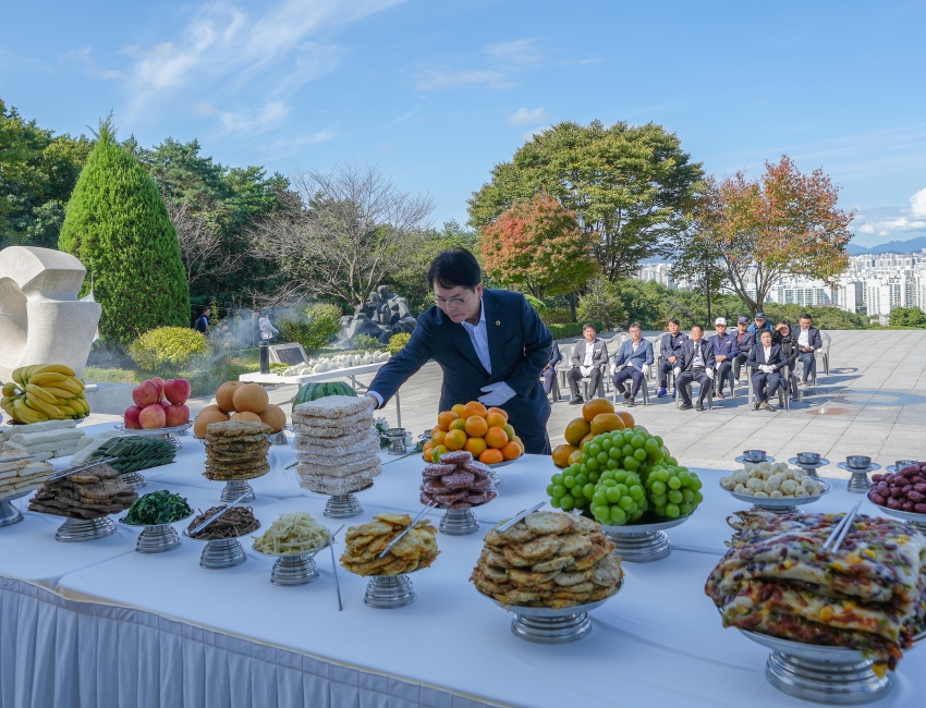 미망인회 현충탑 위령제_3