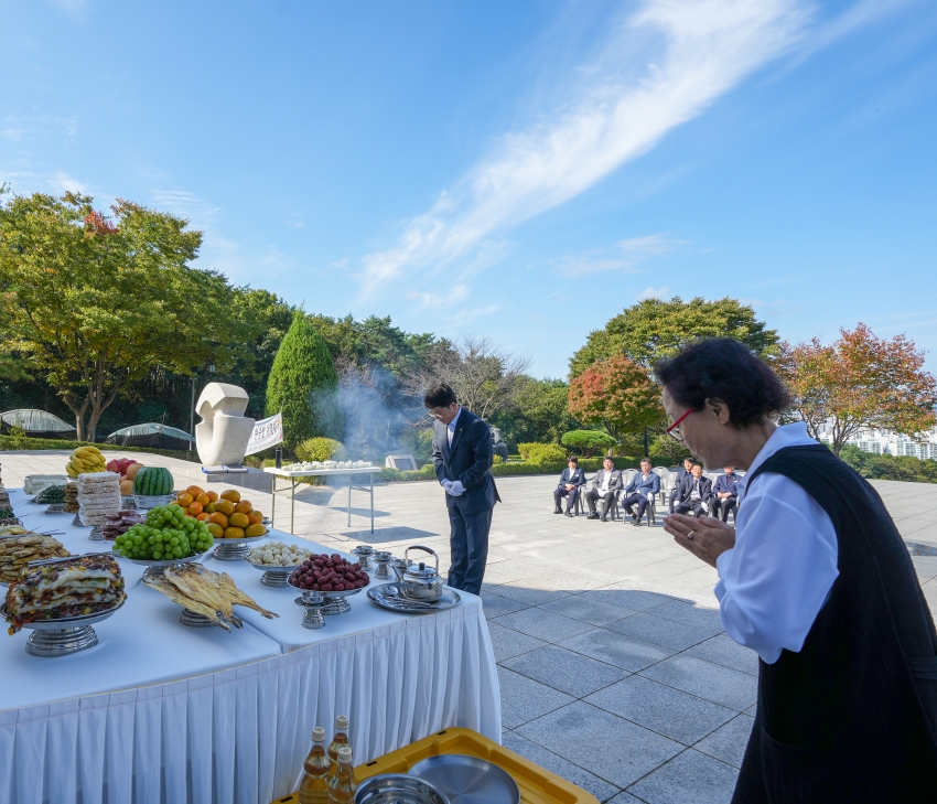 미망인회 현충탑 위령제_6