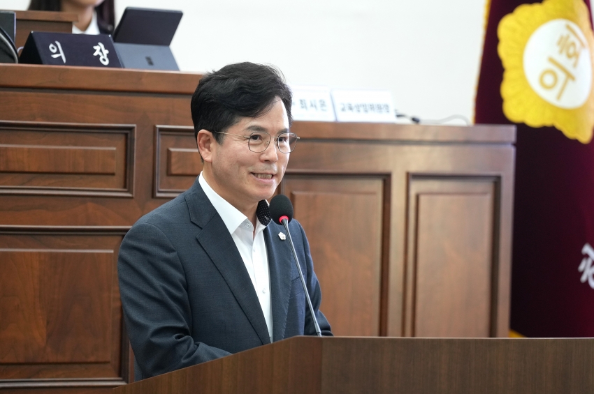 제7대 청소년의회 개원식_6