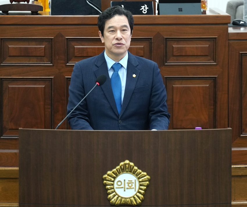 제348회 제1차 본회의 및 2026년 2분기 모범시민 및 우수공무원_14