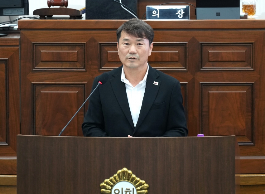 제348회 제1차 본회의 및 2026년 2분기 모범시민 및 우수공무원_17
