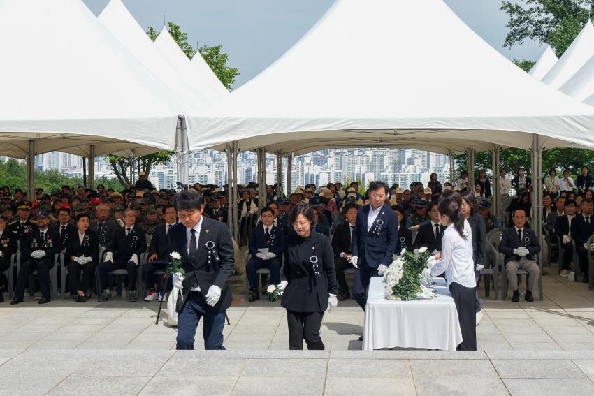 제71회 현충일 추념식_6