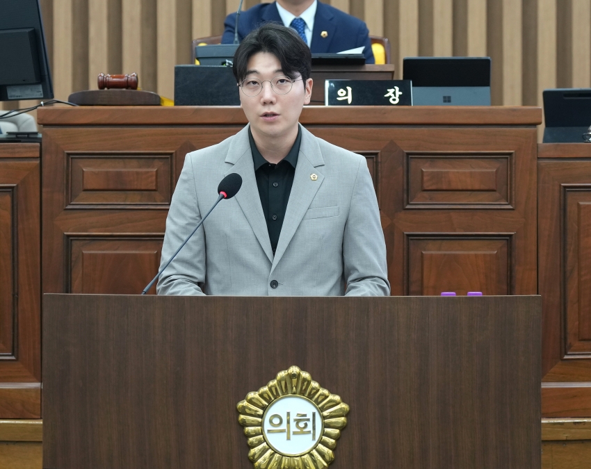 제351회 하남시의회 임시회 제1차 본회의_12