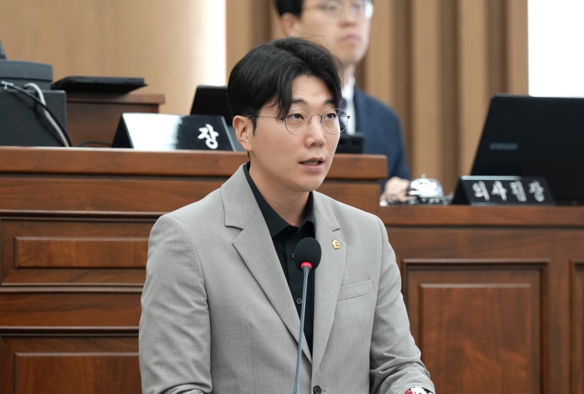 제351회 하남시의회 임시회 제1차 본회의_13