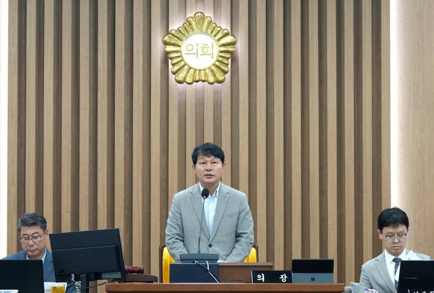 제352회 하남시의회 임시회 제1차 본회의 2026 3분기 모범시민 및 우수공무원_1