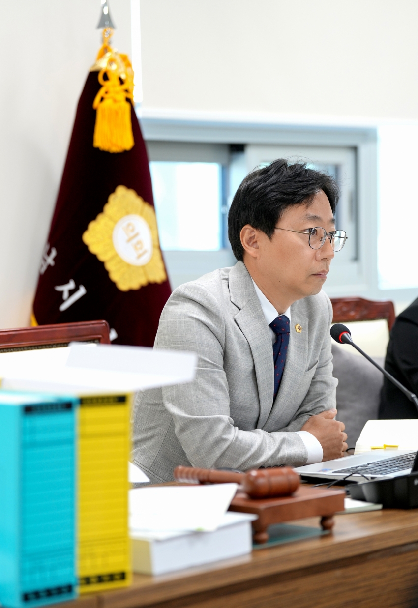 제353회 자치행정위원회 행정사무감사_6